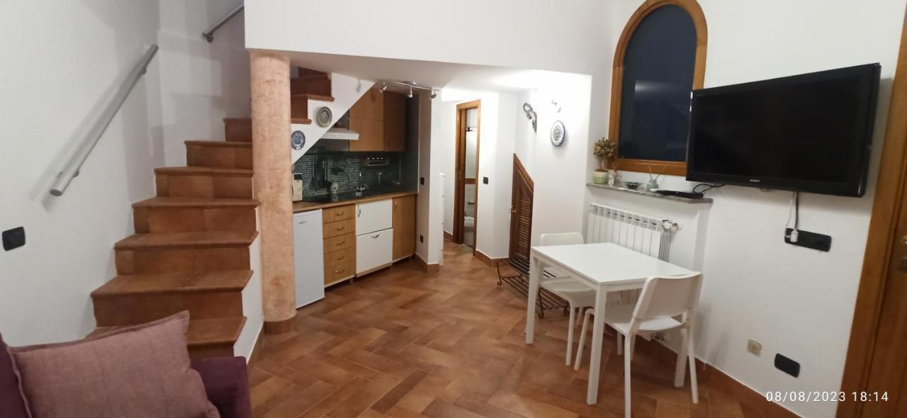 Allafontanina Apartment *